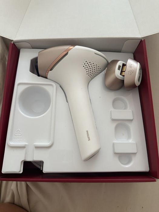 Depilator Philips Lumea 9900IPL