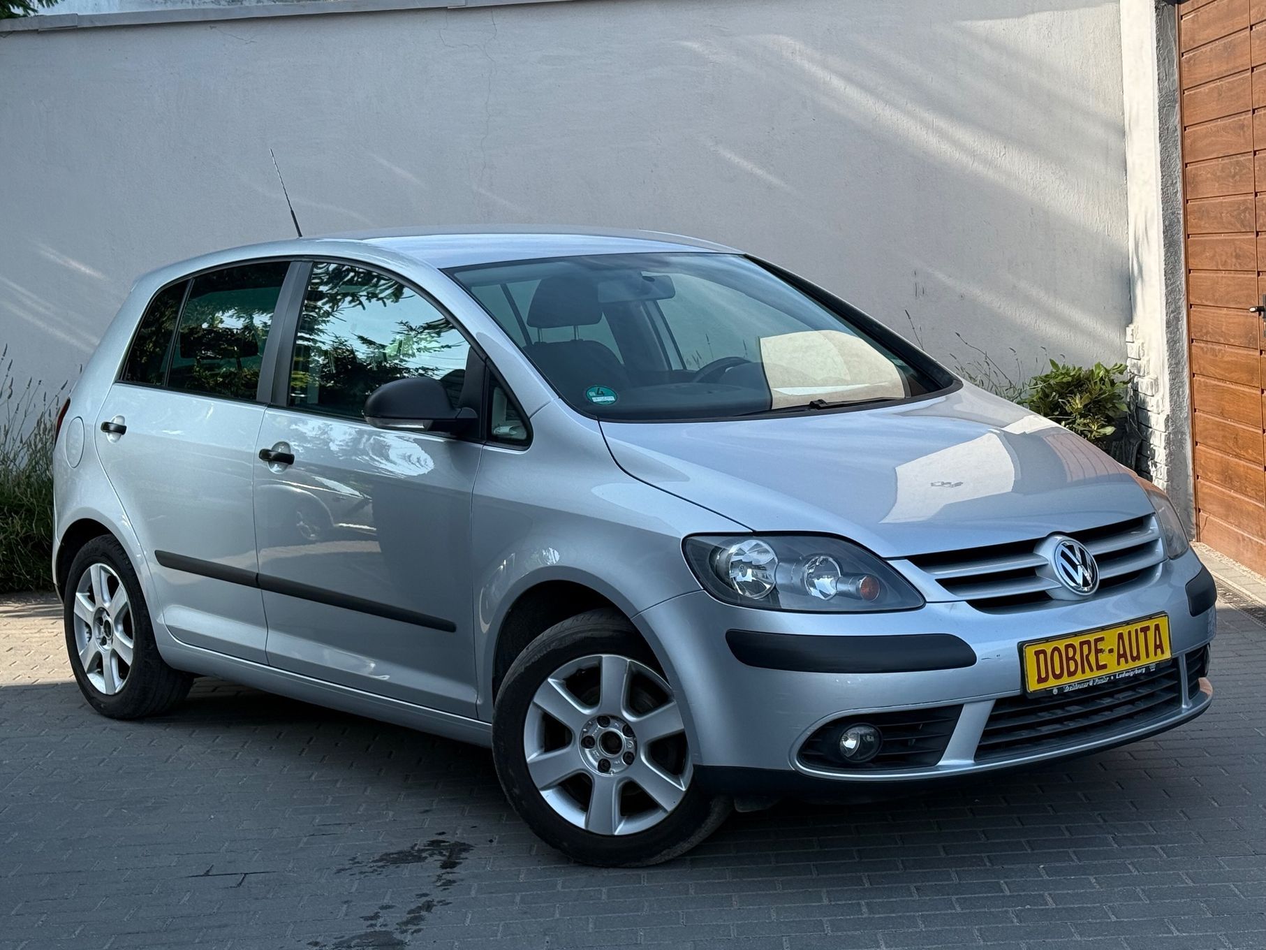 Volkswagen Golf Plus 1.6i MPI 102km benzynka klimatronik zobacz warto 2008r