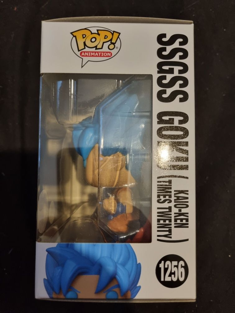 Goku SSGSS funko pop GITD