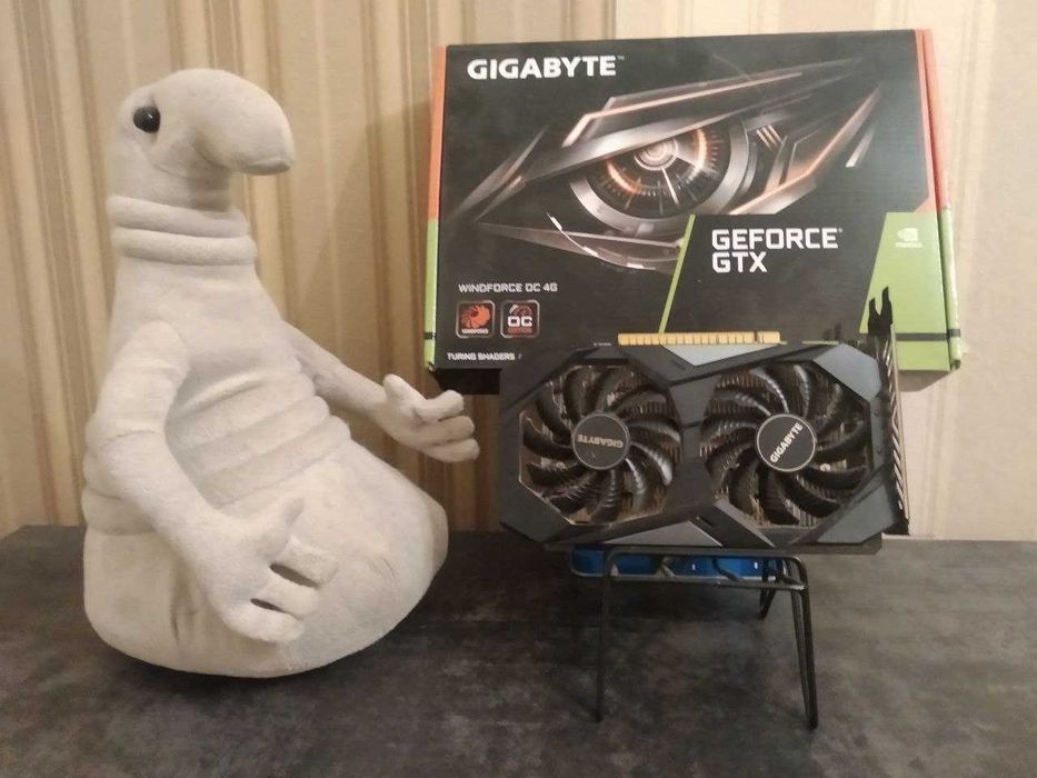 GIGABYTE GeForce GTX 1650 D6 WindForce OC 4G 2.0 с коробкой