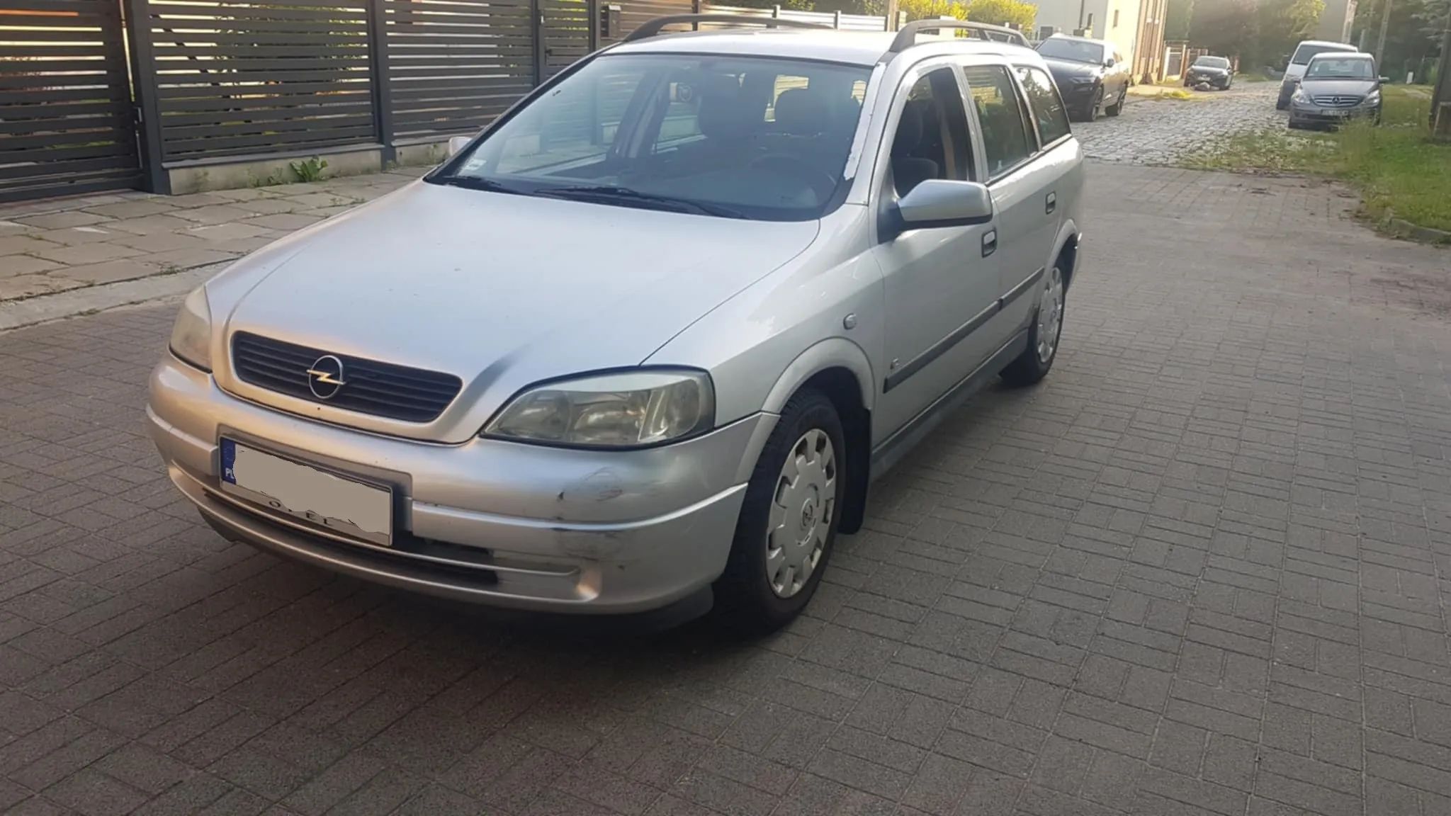 Opel Astra Dobre auto w niskiej cenie