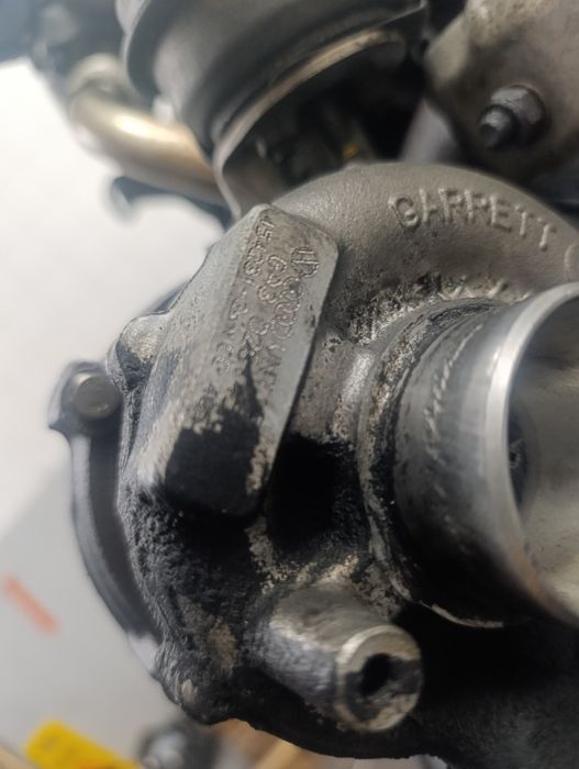 Cabeça de motor pd115 como nova