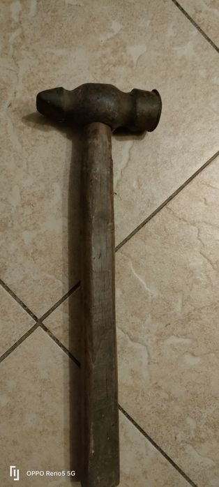 Wyprzedaż garażowa dla lubiących Starocie