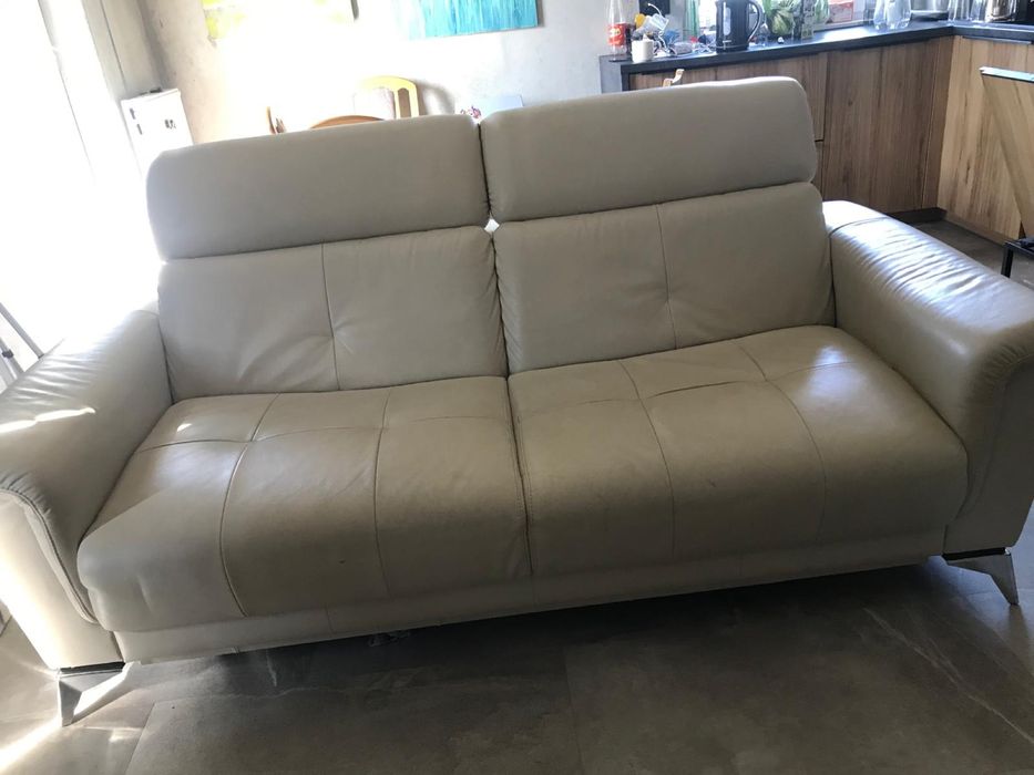 Skorzana kanapa z funkcja spania