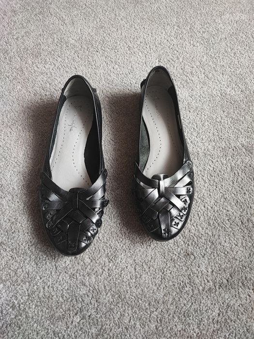 Obuwie damskie skórzane