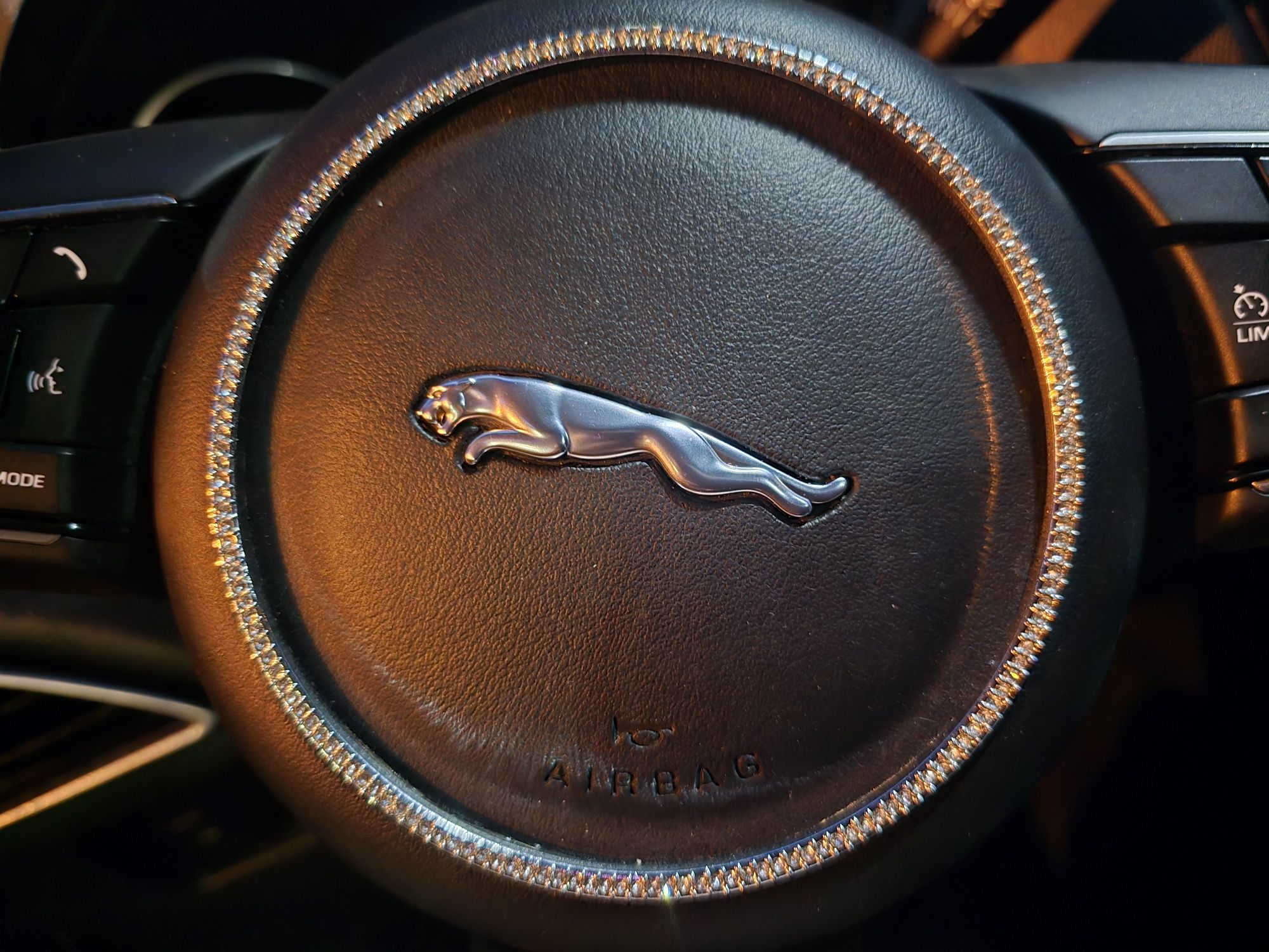 Продам Jaguar f-pace 2018