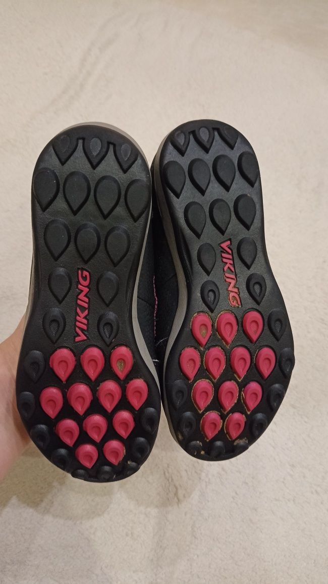 Buty zimowe śniegowce kozaki, nieprzemakalne, Gore-Tex Viking 34