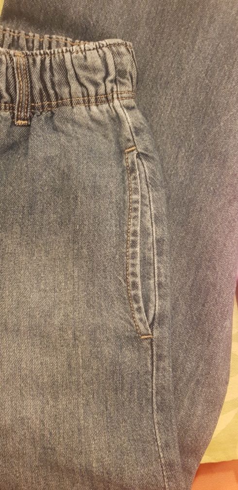 Vendo calças de ganga/jeans fluidos extreme Zara, 11/12 anos, como nov