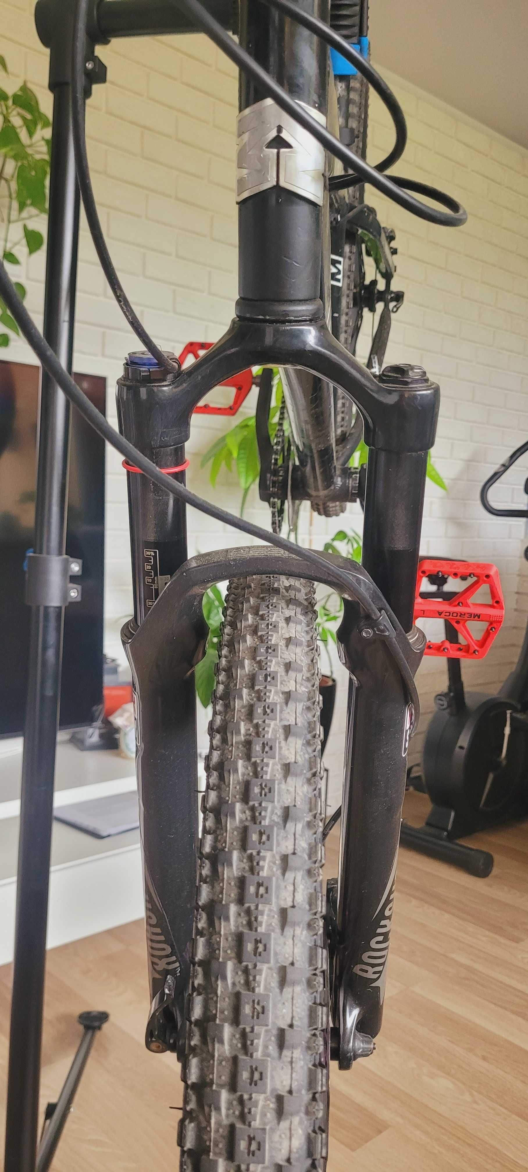 Rower Mongoose Fireball, RockShox REBA