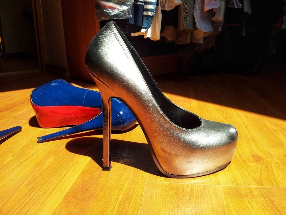 Туфли YSL р.40 стелька 26 см