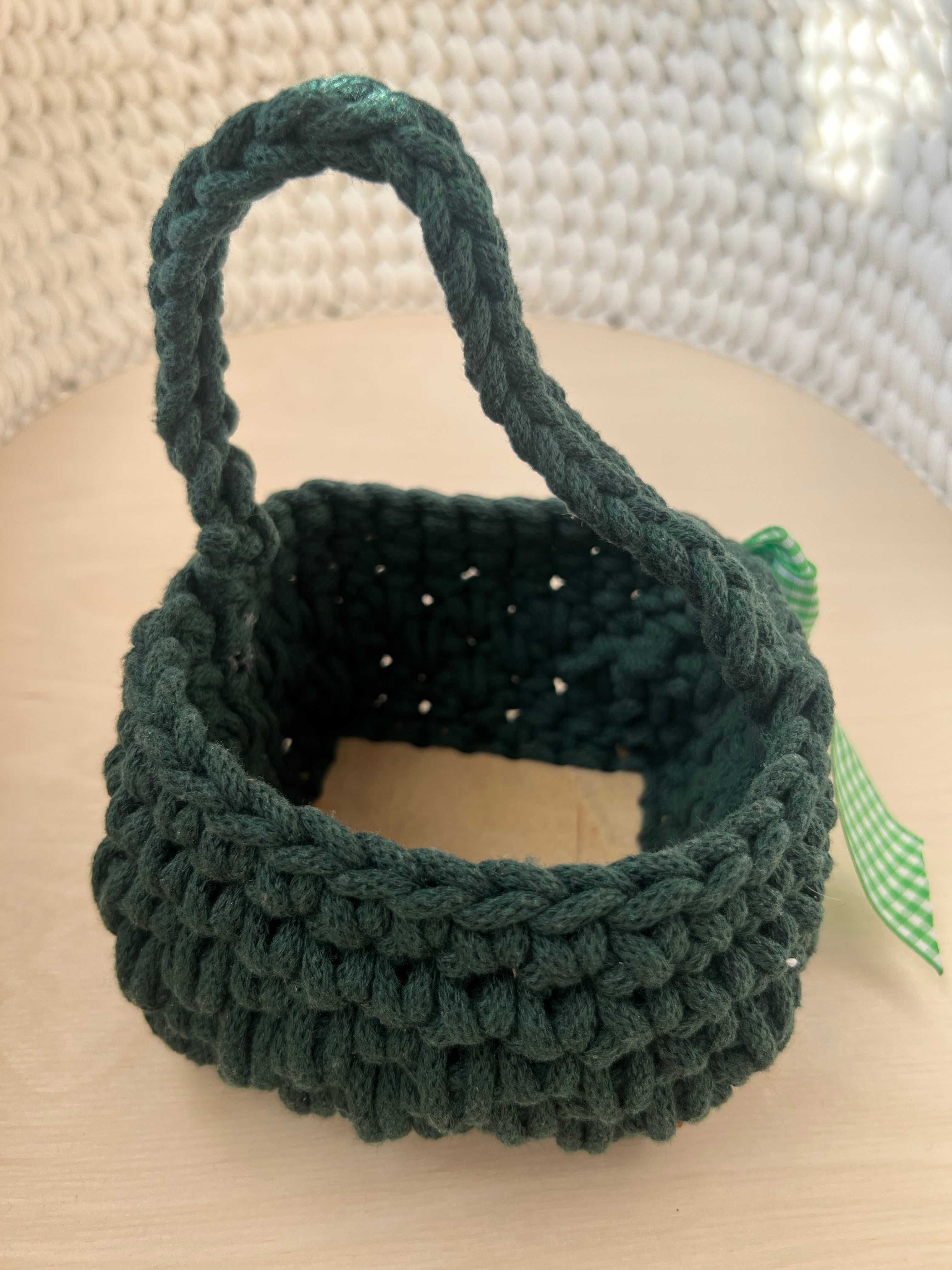 Wielkanocny wiosenny koszyczek ze sznurka, ciemna zieleń, handmade