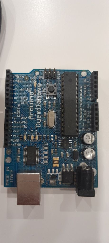 Microcontrolador Arduino