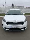 Автомобіль кіа ніро
