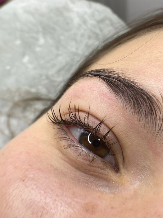 Henna brwi, przedłużanie rzęs, lifting rzęs