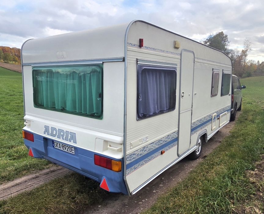 Adria Unica 502 super stan markiza