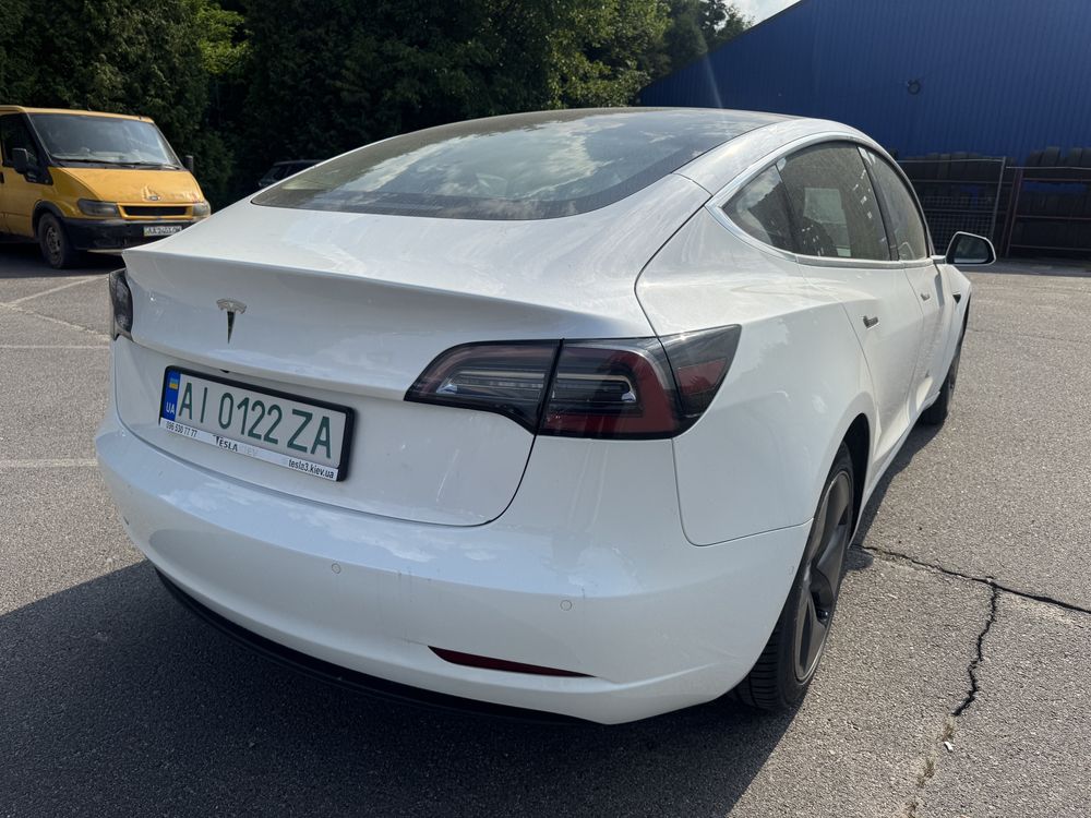 Продам TESLA Model 3 2020