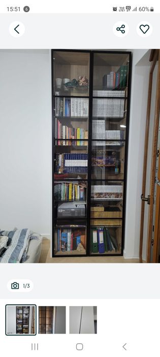 Regał, lewy bok z cienką ramką lakierowany Ral 9003 drzwi i półki szkł