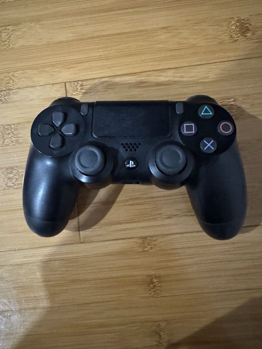 Playstarion 4pro 1tb