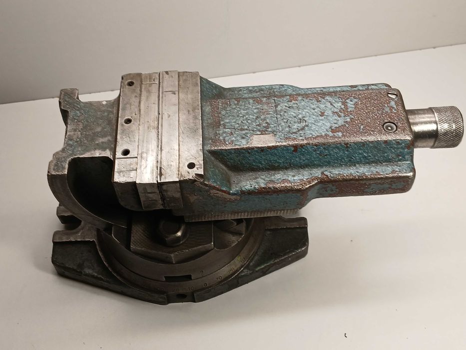 Imadło maszynowe kątowe, obrotowe do frezarki wiertarki 100 mm.