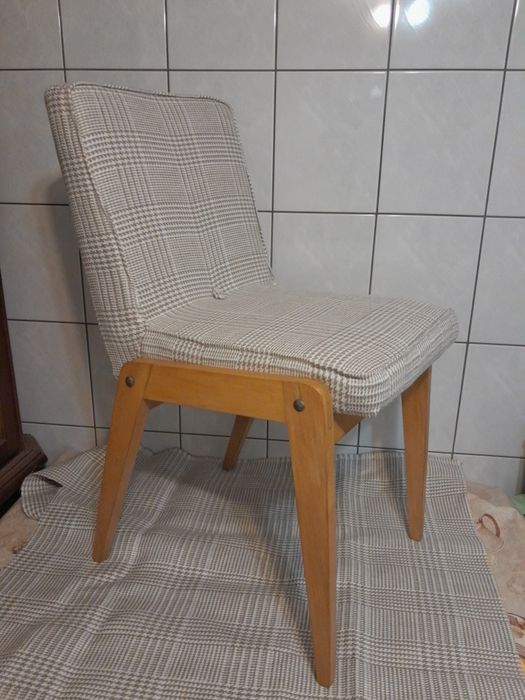 Krzesło Aga odnowione