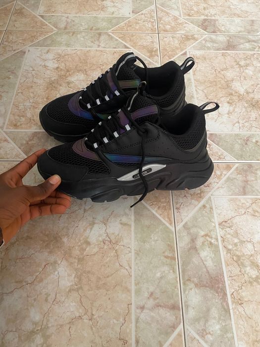 Vendo Dior b22 sem caixa