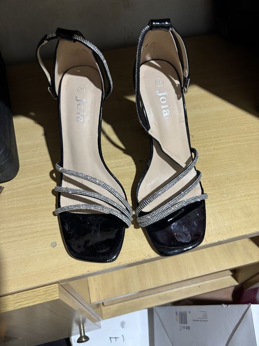 Sapatos de cerimónia tamanho 36