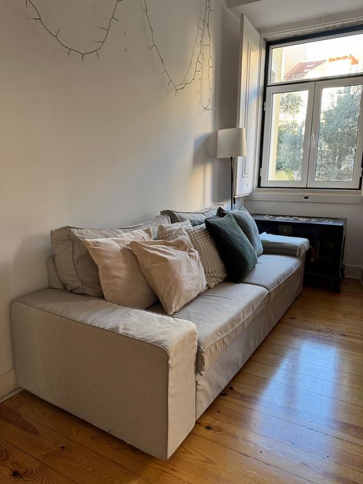 Sofá KIVIK IKEA, 3 lugares em ótimo estado