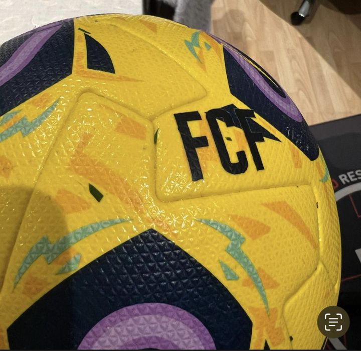 Casaco adidas liga dos campeões Istambul 23