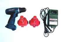 Wiertarko-wkrętarka MAKITA 6270D bateria 12V 2AH ładowarka DC1470