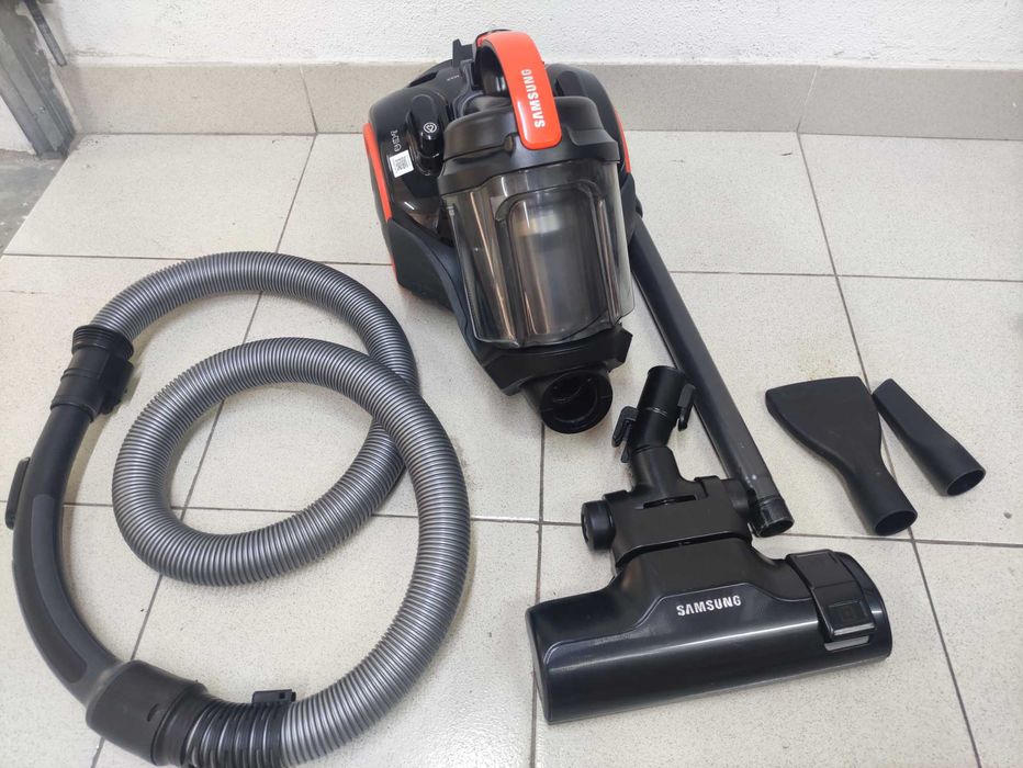 Aspirador sem saco Samsung praticamente sem uso - DP41