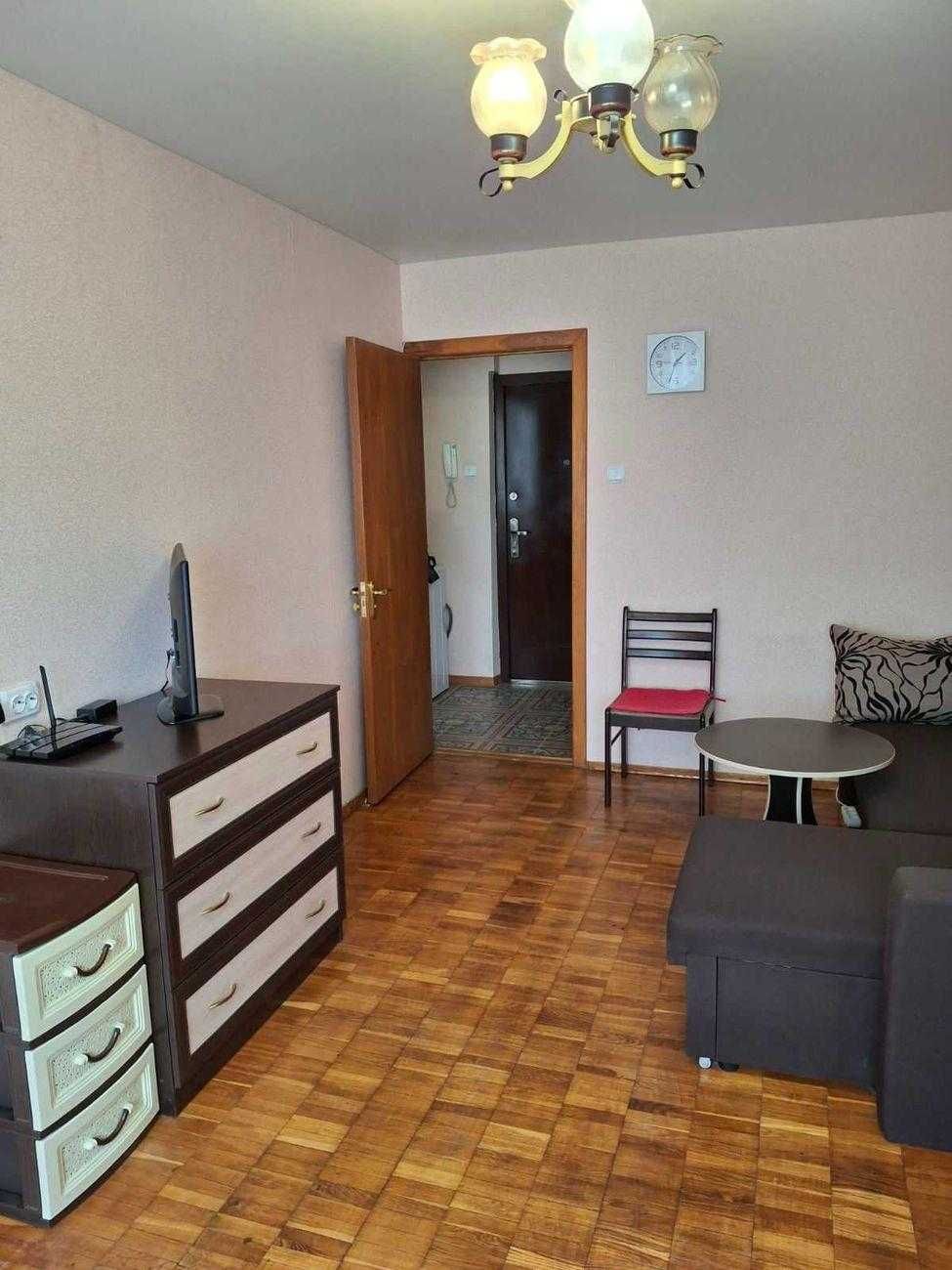 Оренда 1-к, Шевченківський район, метро КПІ, вул. Борщагівська 12