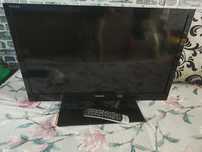 Tv Toshiba 32" brak Smart TV,
