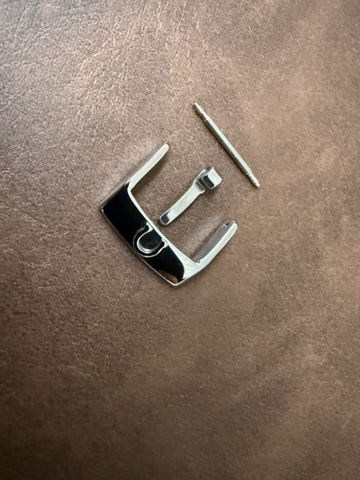 Peças para fechos/braceletes de relógio Omega – 3 cores – Novos