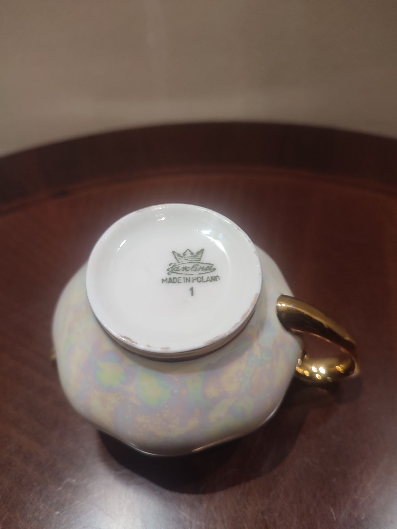 Śliczny stary mlecznik porcelana Karolina