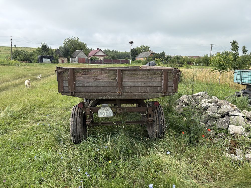 Продам прицеп 2ПТС-4