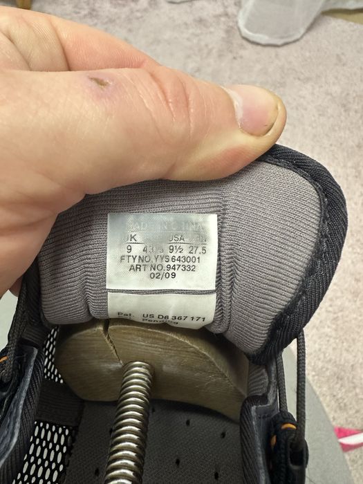 Salomon сандалі