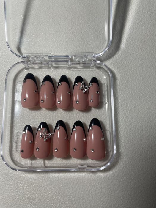 Press on nails handmade