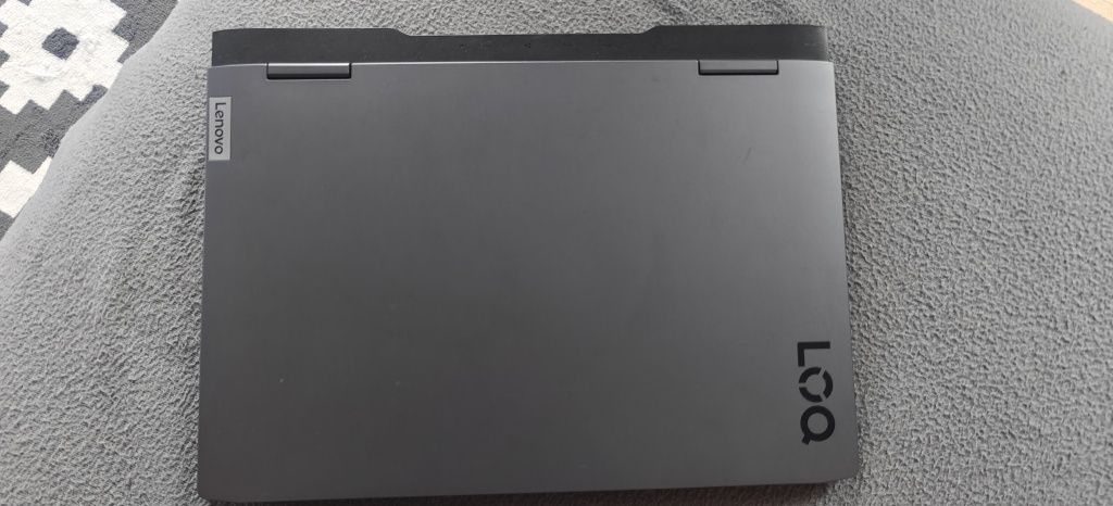 Laptop Lenovo LOQ 15IRH8
