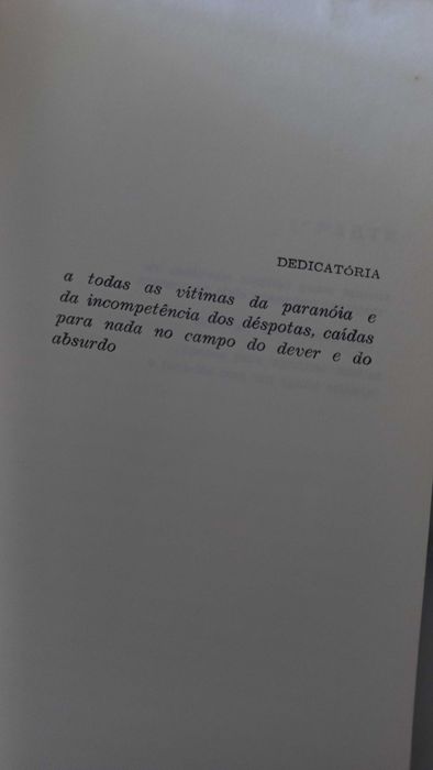 Livro Lugar de Massacre