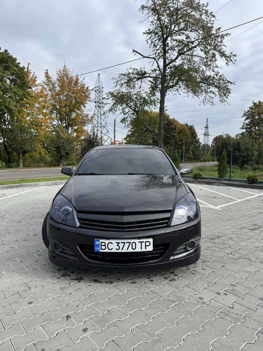 Opel astra h gtc
