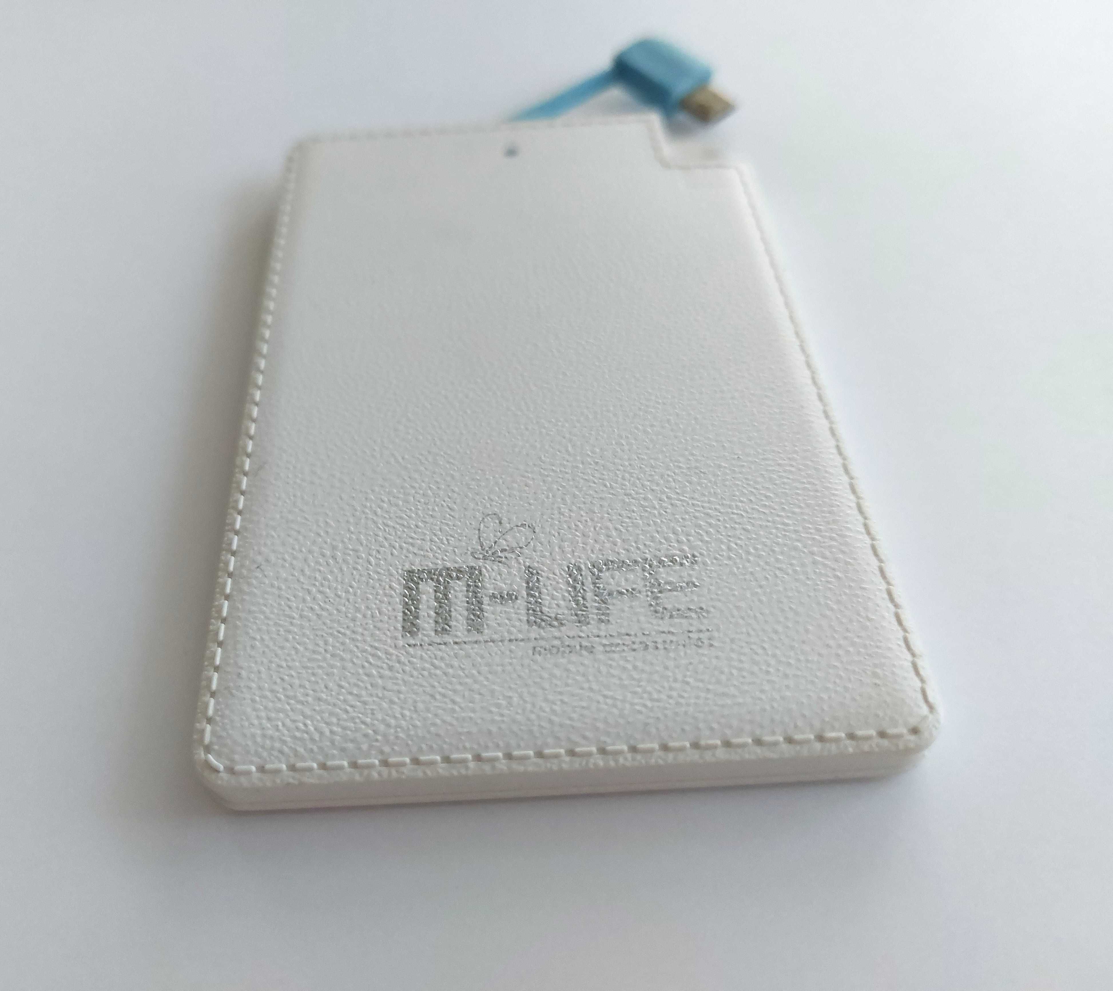 Powerbank 2500 mAh lekki mały poręczny wydajny