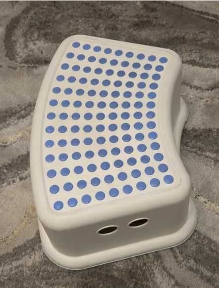 Podnóżek IKEA dziecięcy