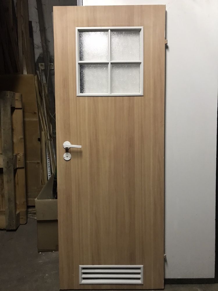 Drzwi łazienkowe 72cm