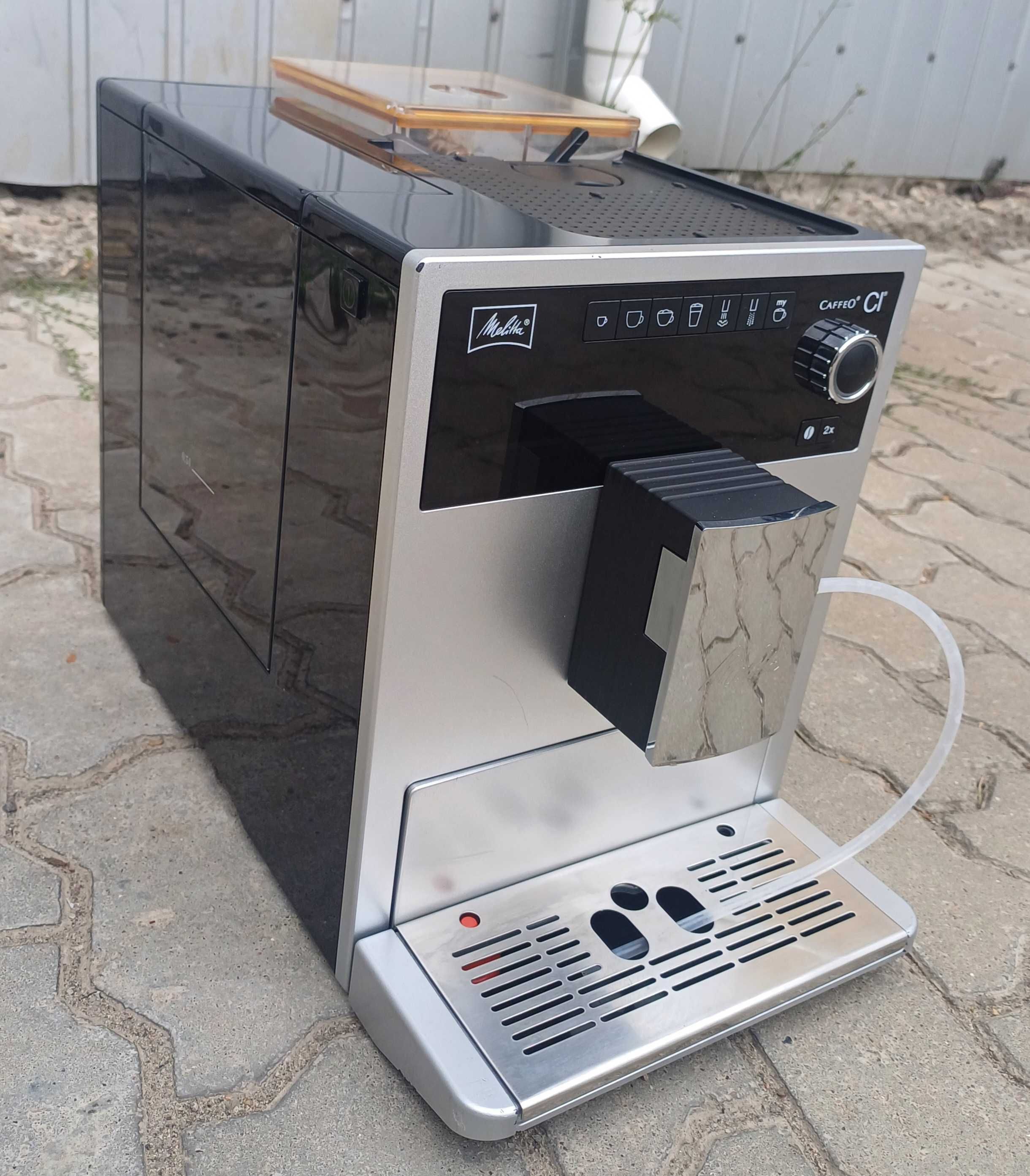 Б/у кофемашина кофеварка Мелита Melitta Caffeo CI серебристая