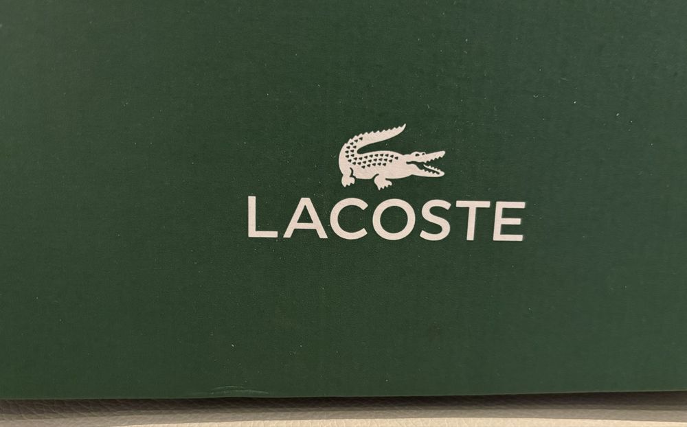 Sapato Lacoste de senhora, novo com caixa e etiqueta, nunca usado, nº