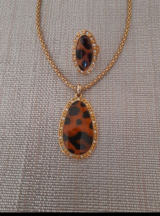 Komplet biżuterii Avon