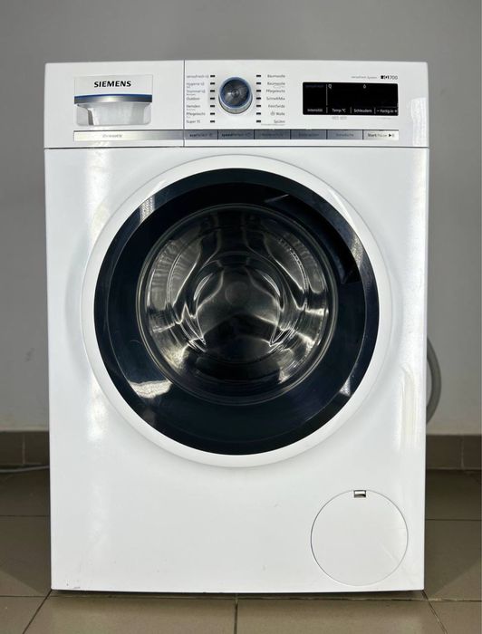 Пральна машина Siemens WM14W5FCB