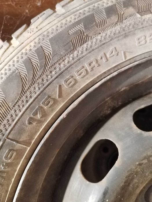 FORD FIESTA KOŁA FELGI 14'' 4x108 175/65R14 ZIMA