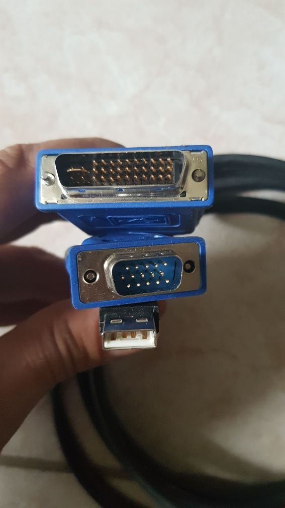 Kabel DVI-VGA-USB (2m)