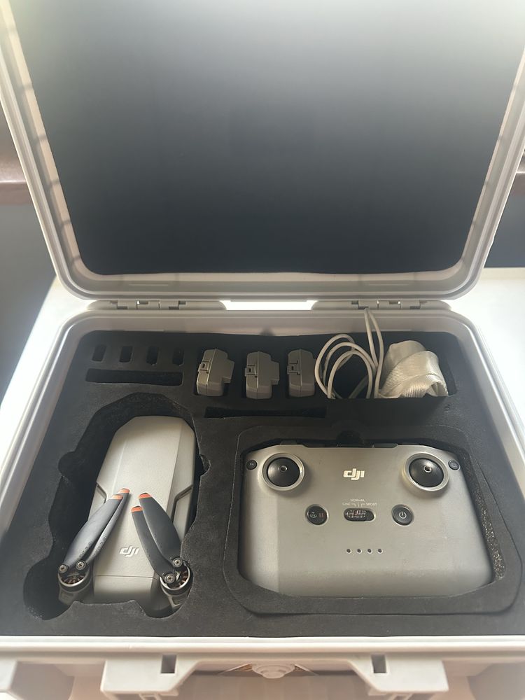 Sprzedam  dji mini 2 se z akcesoriami